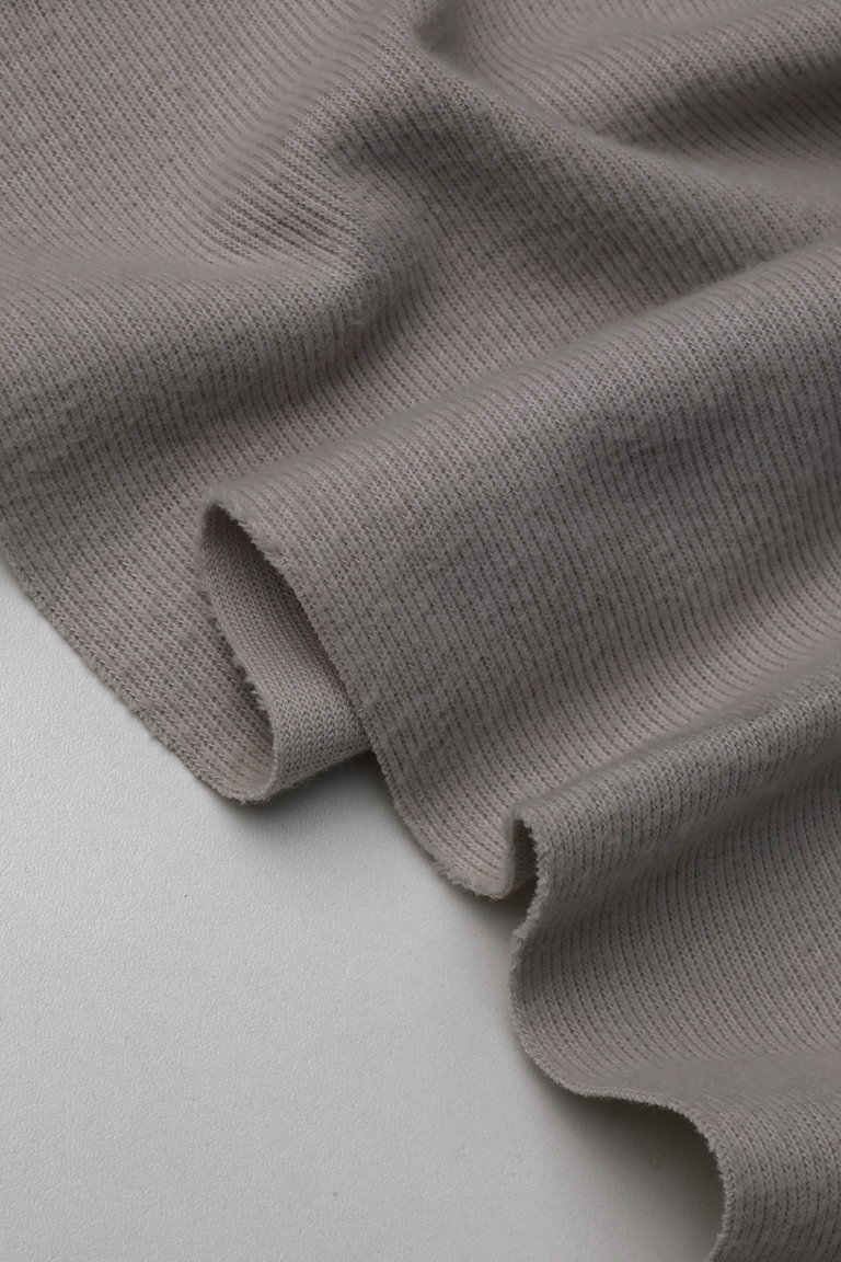 ОТРЕЗ 0,7 м (СЕЛАНИК АКУЛЬЯ КОЖА 100% хб  280 гр\кв.м, 165 см)