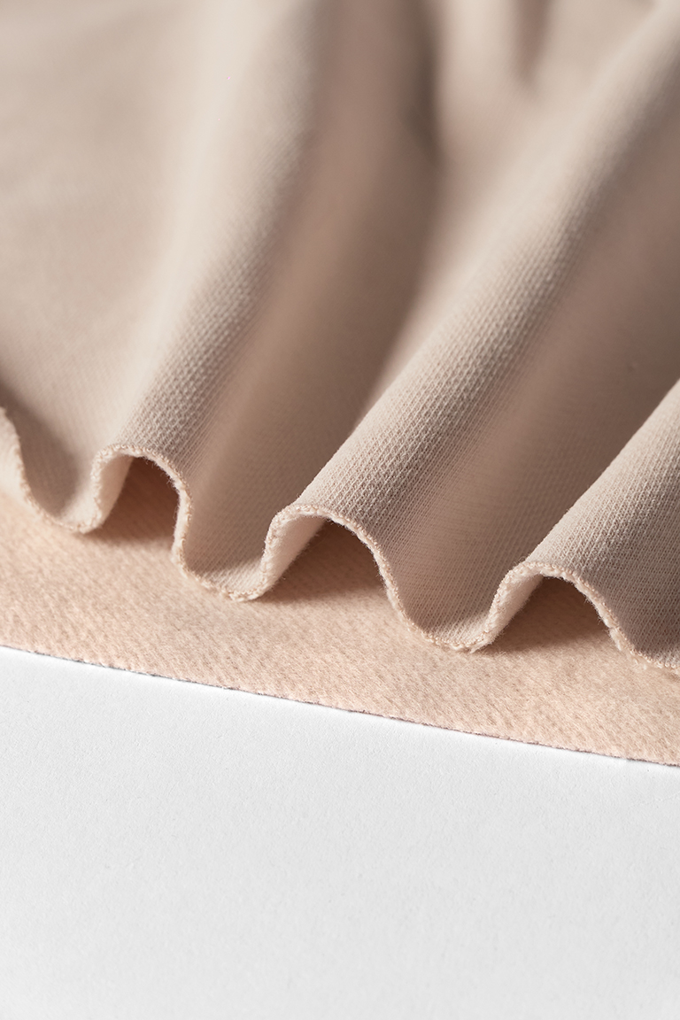 Футер 3х-нитка СУХОЕ МОЛОКО ВЕЛЮР МИКРОНАЧЕС ПЕТЛЯ 90%хб/10%пэ, 460 гр/кв.м, 185 см Футер 3х-нитка СУХОЕ МОЛОКО ВЕЛЮР МИКРОНАЧЕС ПЕТЛЯ 90%хб/10%пэ, 460 гр/кв.м, 185 см