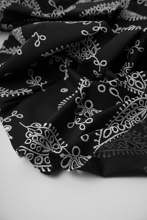 ПРОШВА (ШИТЬЁ) ЧЕРНЫЙ С БЕЛЫМ ОРНАМЕНТОМ 100% хлопок 75гр, 145см