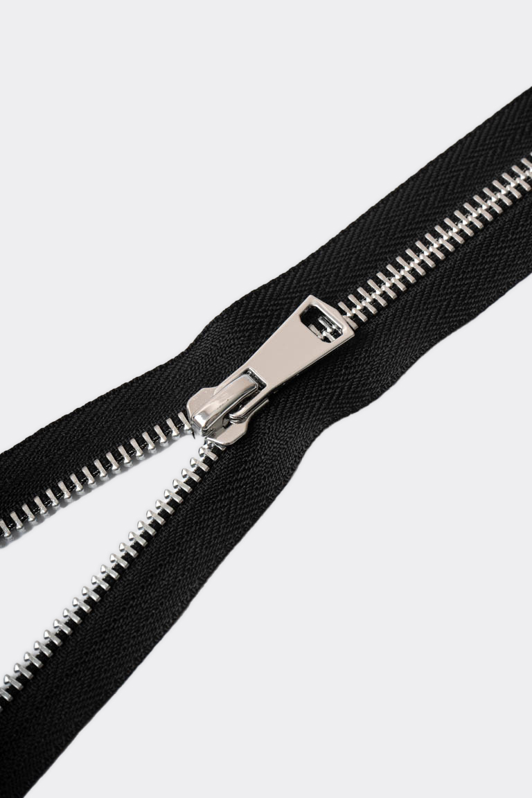 МОЛНИЯ ЧЕРНЫЙ, цвет 580, 75 СМ ТИП 8 (ОДНОЗАМКОВАЯ, РАЗЪЕМНАЯ, МЕТАЛЛ) МОЛНИЯ ЧЕРНЫЙ, цвет 580, 75 СМ ТИП 8 (ОДНОЗАМКОВАЯ, РАЗЪЕМНАЯ, МЕТАЛЛ)