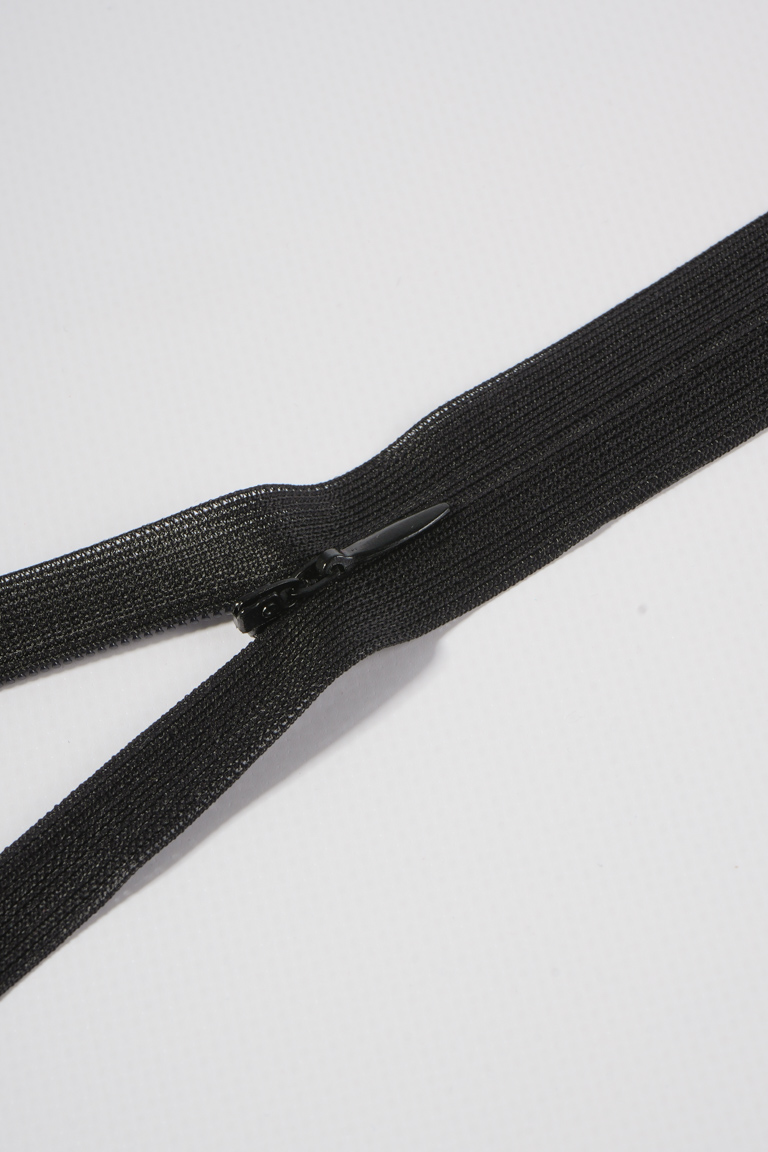 МОЛНИЯ ПОТАЙНАЯ ЧЕРНЫЙ 55см МОЛНИЯ ПОТАЙНАЯ ЧЕРНЫЙ 55см