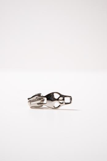 СОБАЧКА (СЛАЙДЕР) НА МОЛНИЮ ЧЕРЕП СЕРЕБРО СОБАЧКА (СЛАЙДЕР) НА МОЛНИЮ ЧЕРЕП СЕРЕБРО